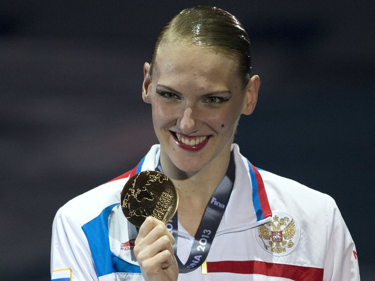 Светлана Ромашина с золотой медалью за произвольную программу в соревнованиях солисток Светлана Ромашина с золотой медалью за произвольную программу в соревнованиях солисток