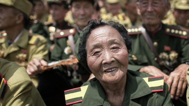 Празднование 60-й годовщины окончания Корейской войны. КНДР. Архивное фото
