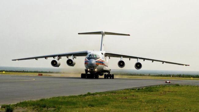 Борт ИЛ-76 МЧС