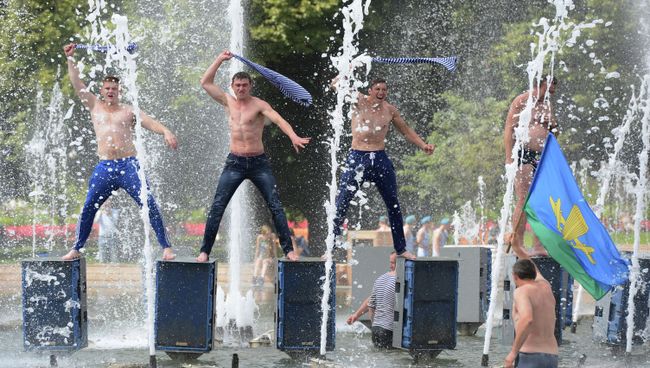 Празднование дня ВДВ