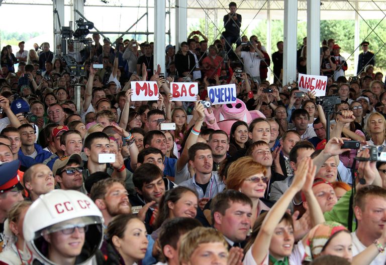 Встреча В.Путина с участниками молодежного форума Селигер-2013