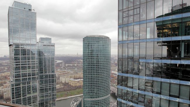Строительство высотных зданий комплекса Москва-Сити