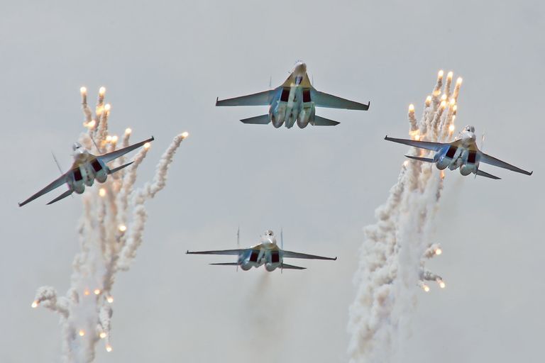 Пилотажная группа Липецкого авиацентра Соколы России Пилотажная группа Липецкого авиацентра Соколы России
