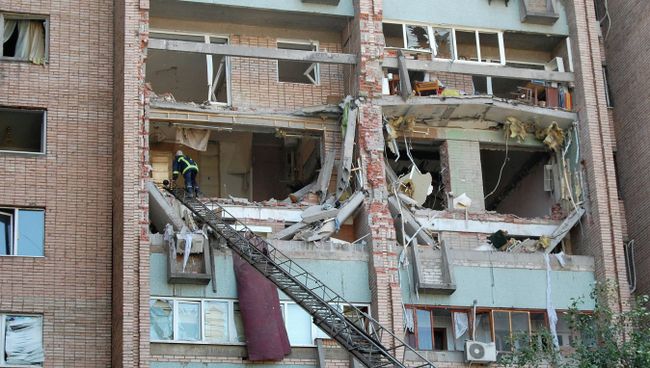 Взрыв газа в доме в Луганске