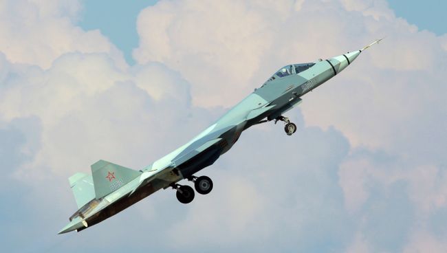 Самолет Т-50