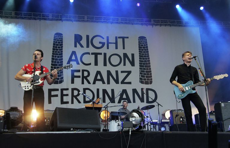 Выступление группы Franz Ferdinand на фестивале Sziget Выступление группы Franz Ferdinand на фестивале Sziget