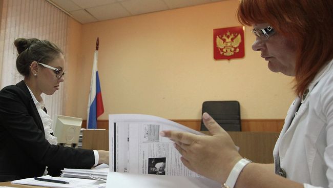 Суд назначил лингвистическую экспертизу по иску к Юрию Шевчуку Суд назначил лингвистическую экспертизу по иску к Юрию Шевчуку