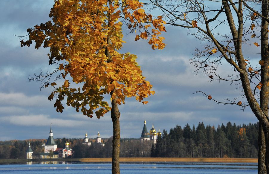 Валдайский Иверский Богородицкий Святоозерский мужской монастырь Валдайский Иверский Богородицкий Святоозерский мужской монастырь