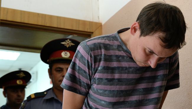 Хамовнический суд арестовал Илью Калашникова