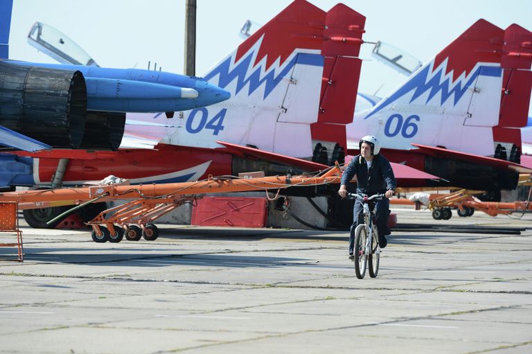 Тренировка экипажей к международному авиасалону МАКС-2013