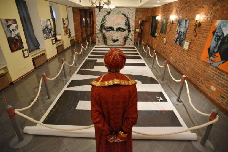 Экспозиция в Музее власти Экспозиция в Музее власти