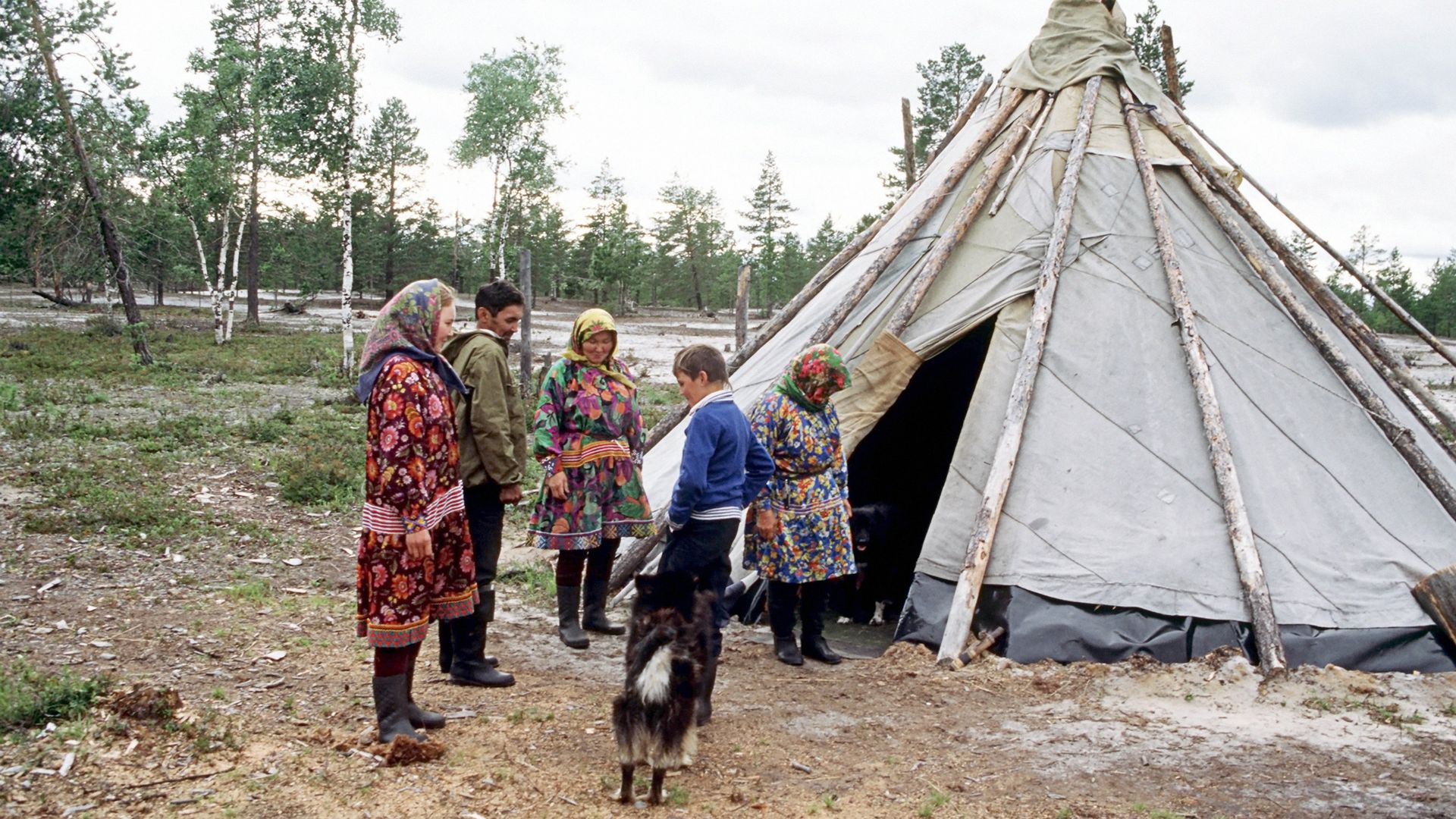 Жилище хантов в Тюменской области Жилище хантов в Тюменской области - РИА Новости, 1920, 16.10.2021