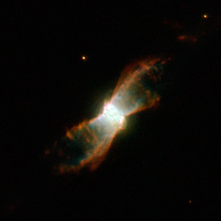 Биполярная планетарная туманность NGC 6881 Биполярная планетарная туманность NGC 6881