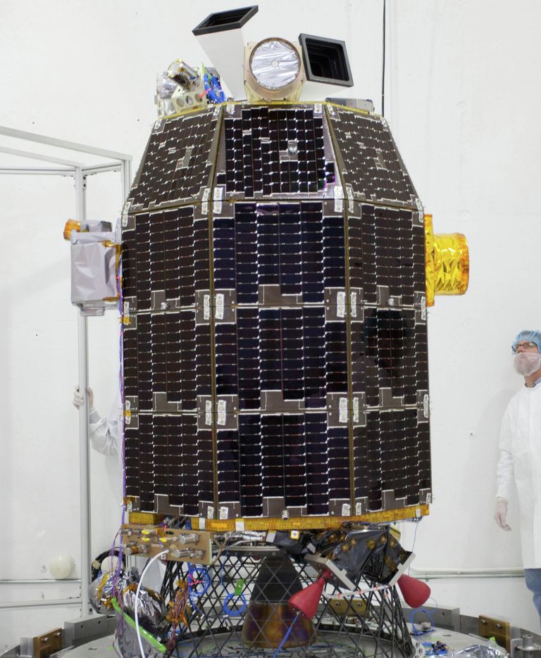 Лунный зонд НАСА LADEE Лунный зонд НАСА LADEE