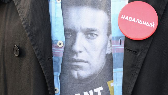 Митинг сторонников Алексея Навального на Болотной площади 9 сентября, архивное фото Митинг сторонников Алексея Навального на Болотной площади 9 сентября, архивное фото