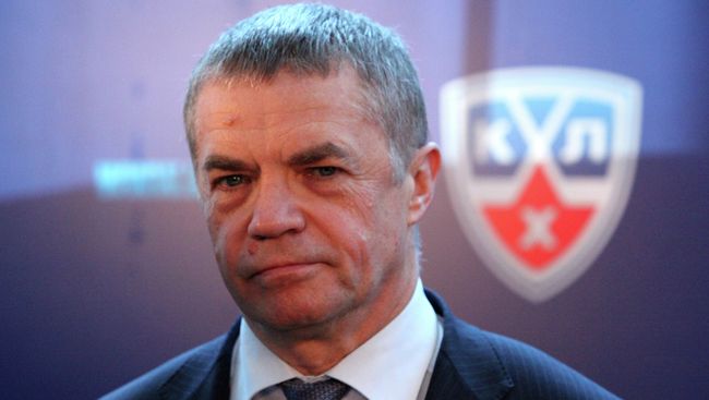 Александр Медведев