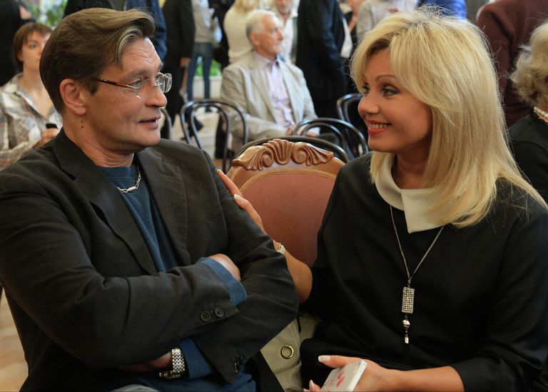 Народный артист РФ, актер Александр Домогаров и актриса Ирина Климова