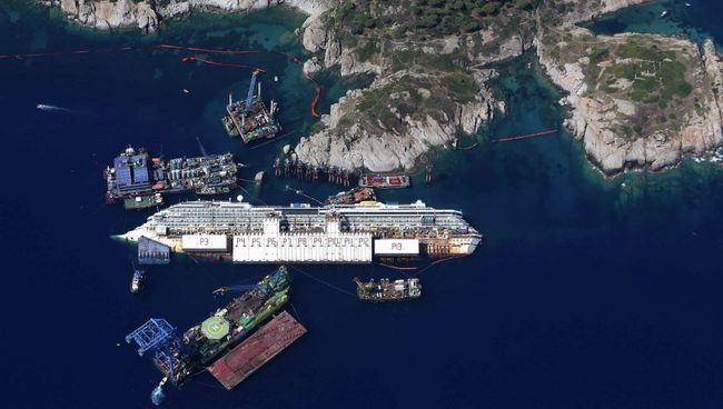 Операция по подъему круизного лайнера Costa Concordia Операция по подъему круизного лайнера Costa Concordia