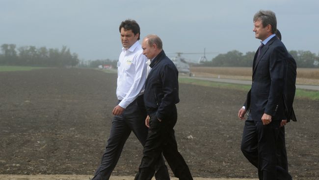 Рабочая поездка Владимира Путина в Южный федеральный округ Рабочая поездка Владимира Путина в Южный федеральный округ