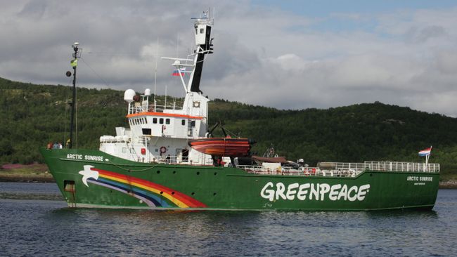 Cудно Гринпис ледового класса Arctic Sunrise, архивное фото Cудно Гринпис ледового класса Arctic Sunrise, архивное фото