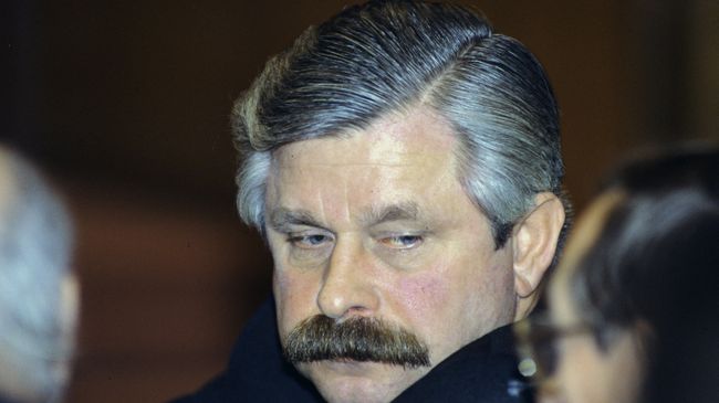 Вице-президент России Александр Руцкой. Архивное фото Вице-президент России Александр Руцкой. Архивное фото