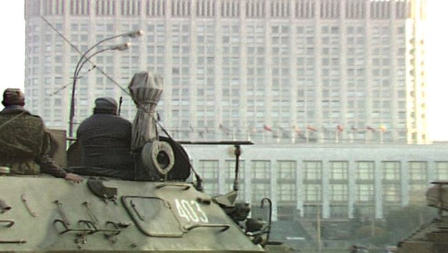 Россия на грани гражданской войны. Съемки 3-4 октября 1993 года Россия на грани гражданской войны. Съемки 3-4 октября 1993 года