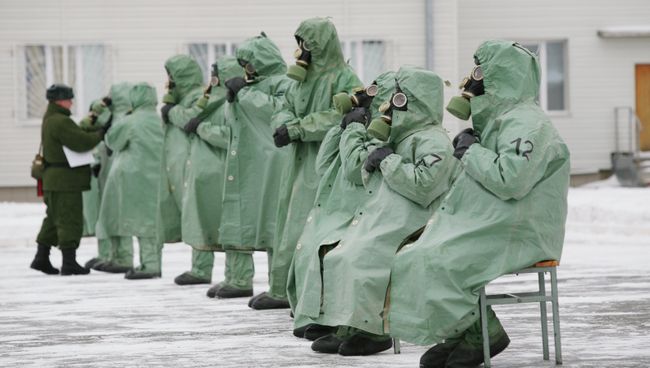 Подготовка офицеров в зимних условиях. Архивное фото
