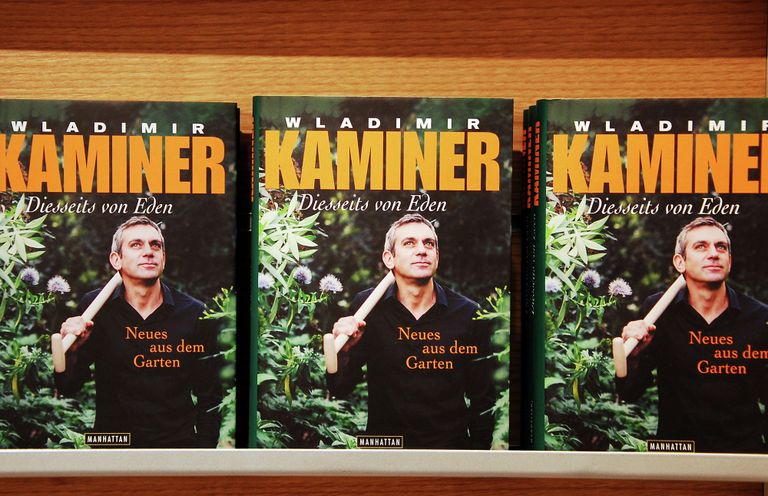 Книга Владимира Каминера Diesseits von Eden: Neues aus dem Garten (По эту сторону рая)
