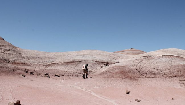 Работа на Марсианской пустынной станции MDRS в штате Юта, архивное фото Работа на Марсианской пустынной станции MDRS в штате Юта, архивное фото