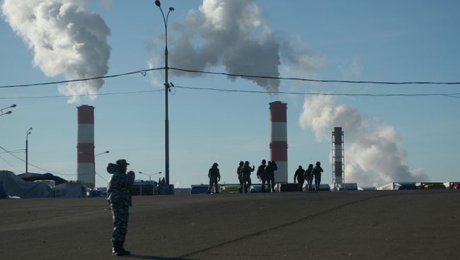 Сотрудники полиции в Западном Бирюлево. Архивное фото Сотрудники полиции в Западном Бирюлево. Архивное фото