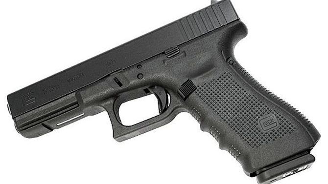 Пистолет Glock-17 - РИА Новости, 1920, 27.08.2026