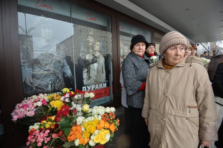 Прощание с Ольгой Аросевой в театре Сатиры Прощание с Ольгой Аросевой в театре Сатиры