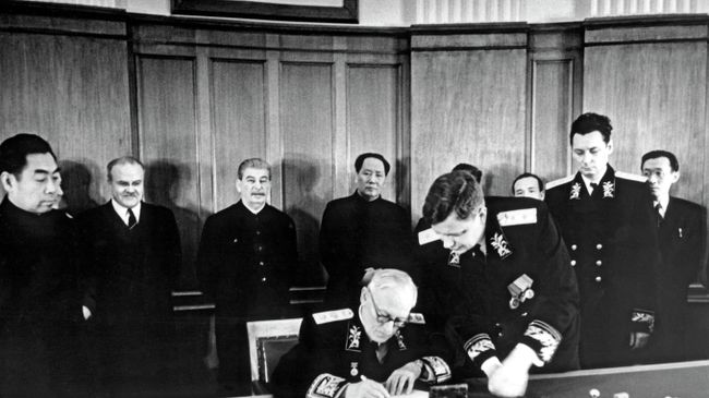 Подписание Договора между СССР и КНР 14 февраля 1950 г. в Москве