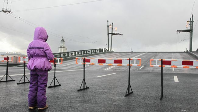 Открытие Дворцового моста в Петербурге после реконструкции