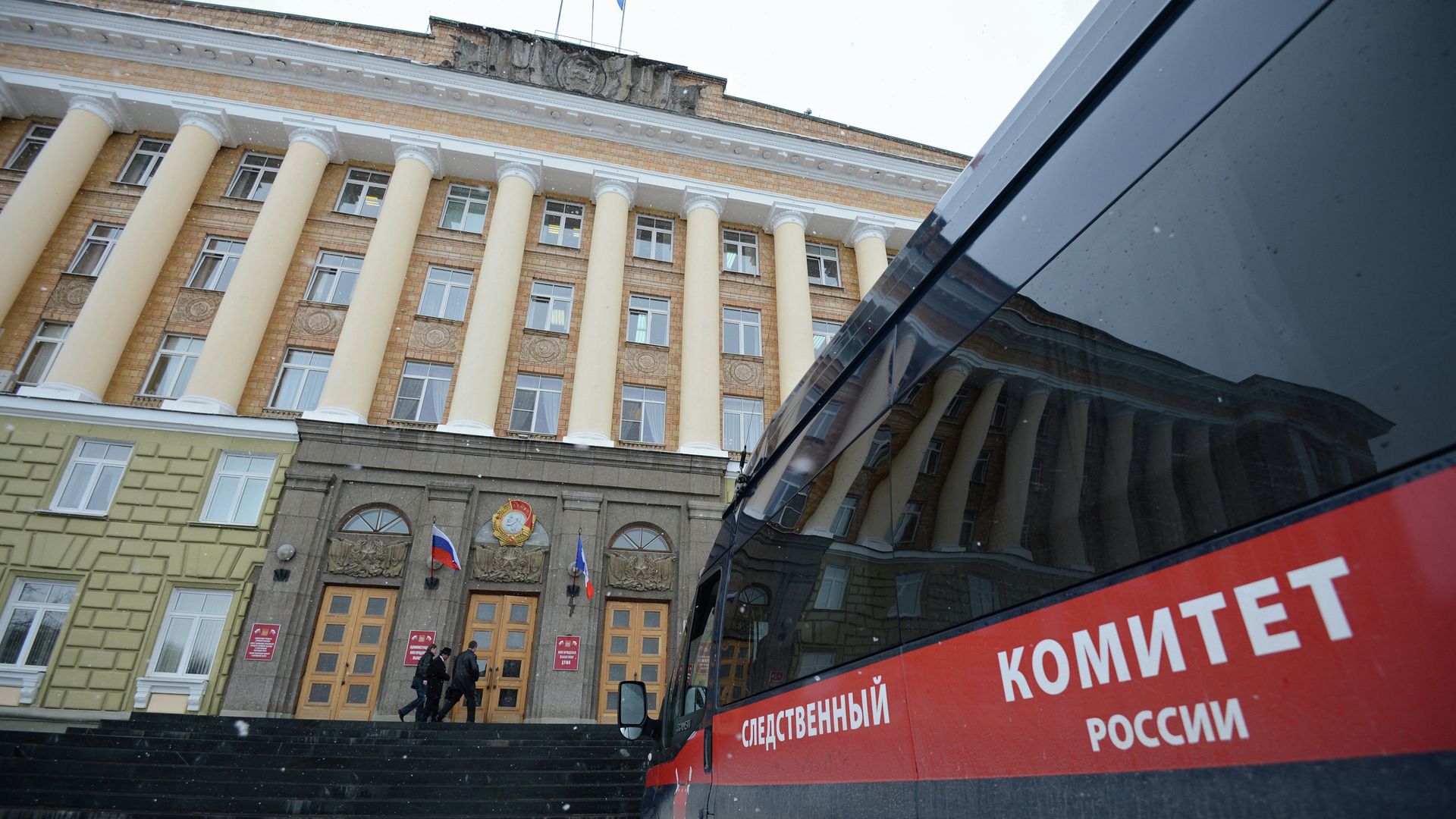 Автомобиль Следственного комитета РФ Автомобиль Следственного комитета РФ - РИА Новости, 1920, 07.05.2025