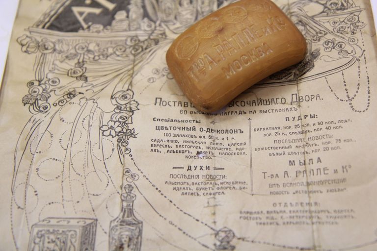 История рекламы Новосибирска: мыло для невест и мэрия с приветом История рекламы Новосибирска: мыло для невест и мэрия с приветом