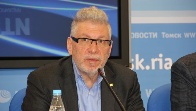 Президент Союза дизайнеров России Юрий Назаров в РМЦ РИА Новости в Томске Президент Союза дизайнеров России Юрий Назаров в РМЦ РИА Новости в Томске