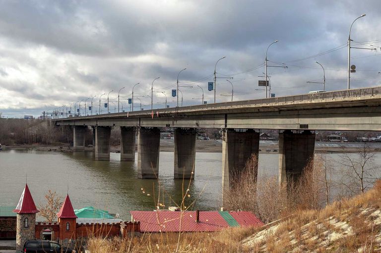 Димитровский мост в Новосибирске Димитровский мост в Новосибирске
