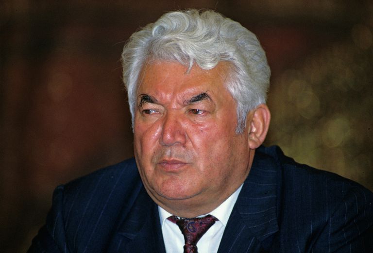 Президент Республики Таджикистан в 1991-1992 годах Рахмон Набиевич Набиев Президент Республики Таджикистан в 1991-1992 годах Рахмон Набиевич Набиев