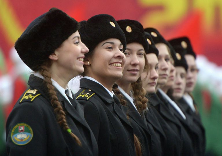 Торжественный марш, посвященный годовщине Парада 1941 года Торжественный марш, посвященный годовщине Парада 1941 года