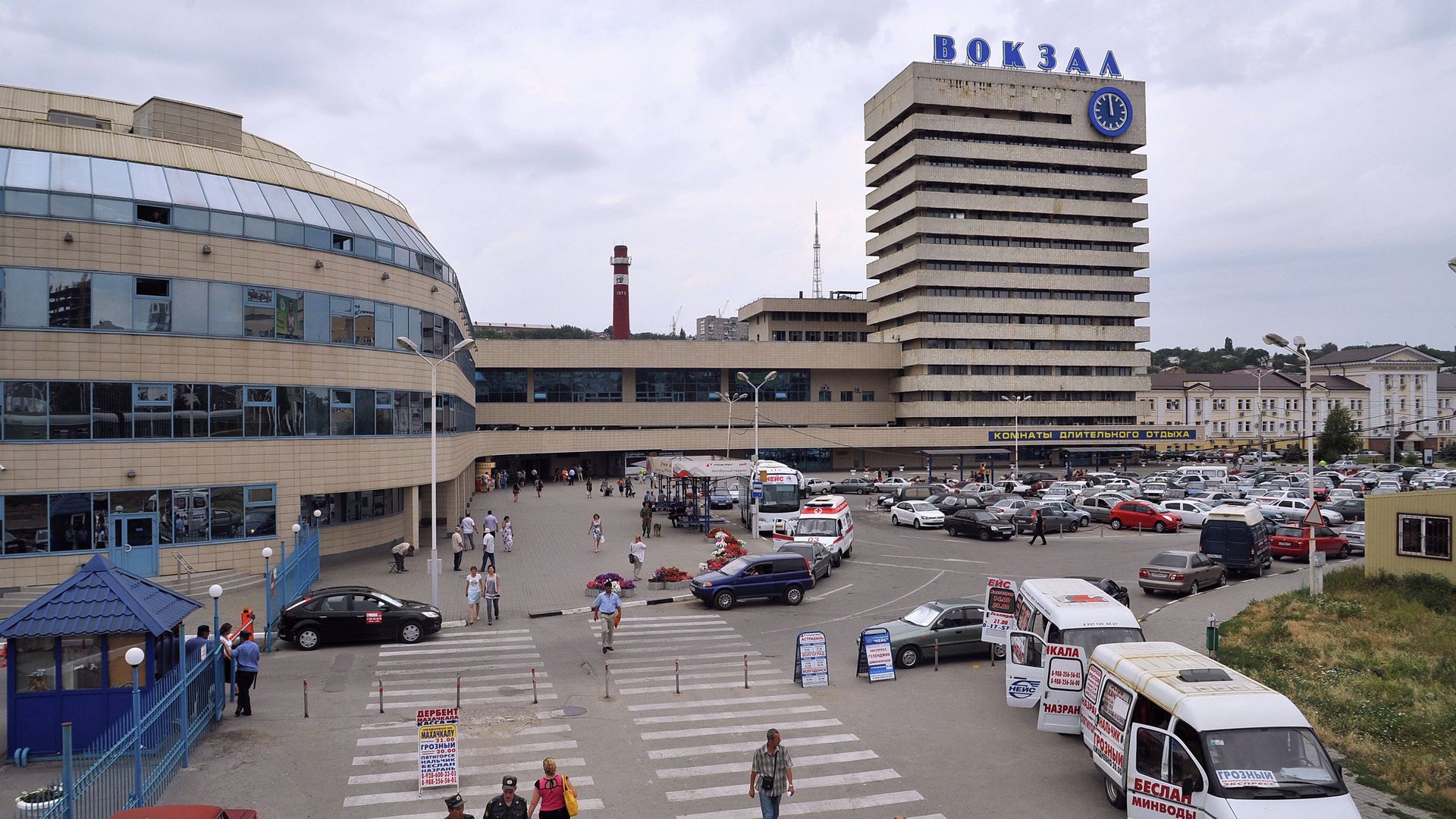 Здания главного железнодорожного вокзала в Ростове-на-Дону Здания главного железнодорожного вокзала в Ростове-на-Дону - РИА Новости, 1920, 07.11.2023