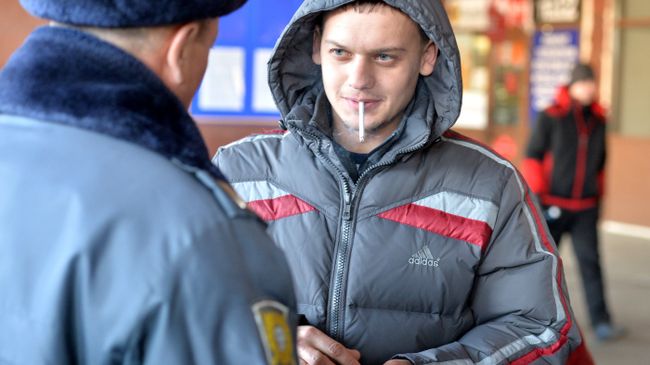 Курение в общественных местах Курение в общественных местах