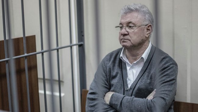 Подозреваемый в получении взятки мэр Астрахани Михаил Столяров, архивное фото Подозреваемый в получении взятки мэр Астрахани Михаил Столяров, архивное фото