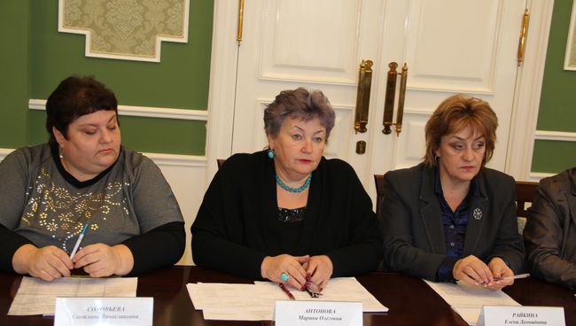 Представитель костромского департамента образования Марина Антонова, событийное фото Представитель костромского департамента образования Марина Антонова, событийное фото