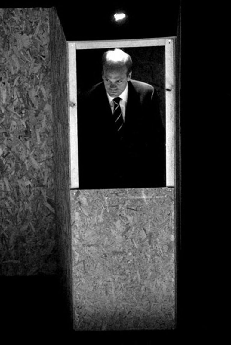 Сантьяго Сьерра, The Trap. (2007) Сантьяго Сьерра, The Trap. (2007)