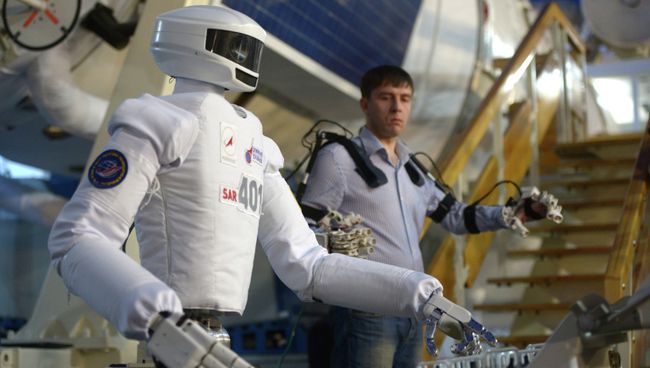 Российского робота-космонавта продемонстрировали в ЦПК Российского робота-космонавта продемонстрировали в ЦПК