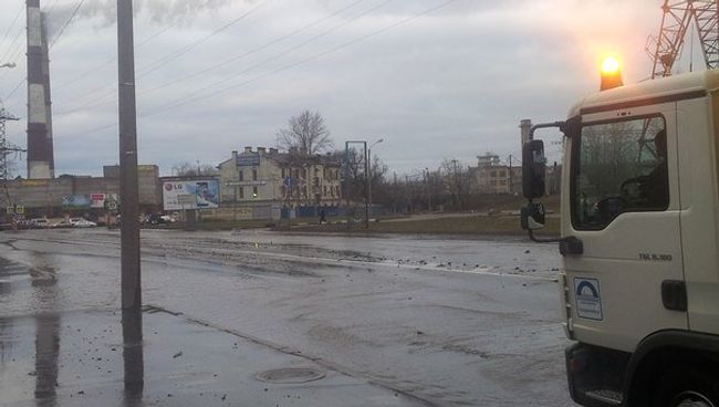 Прорыв трубы на Лиговском проспекте в Петербурге, фото с места события Прорыв трубы на Лиговском проспекте в Петербурге, фото с места события