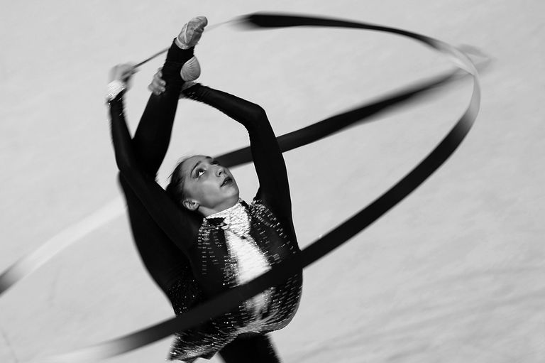 Фотография Владимира Песни из серии 3G:Graphics, Grace, Gymnastics