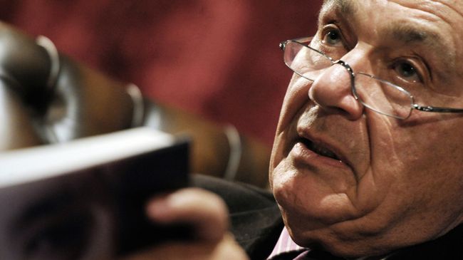 Телеведущий Владимир Познер Телеведущий Владимир Познер