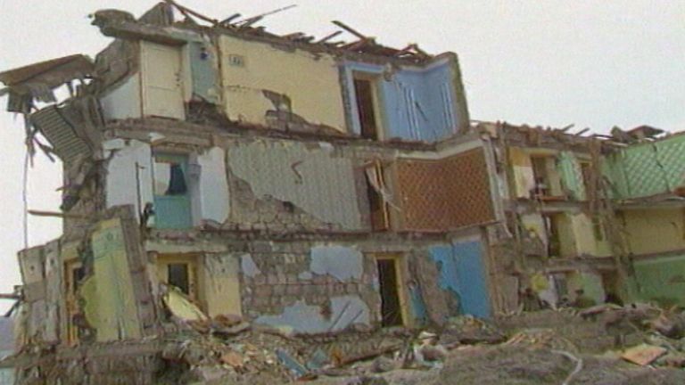Катастрофическое землетрясение в Армении 7 декабря 1988 года
